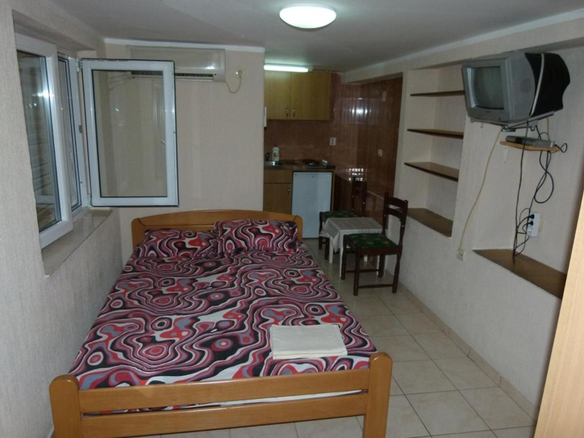 Apartments Antic Budva Phòng bức ảnh