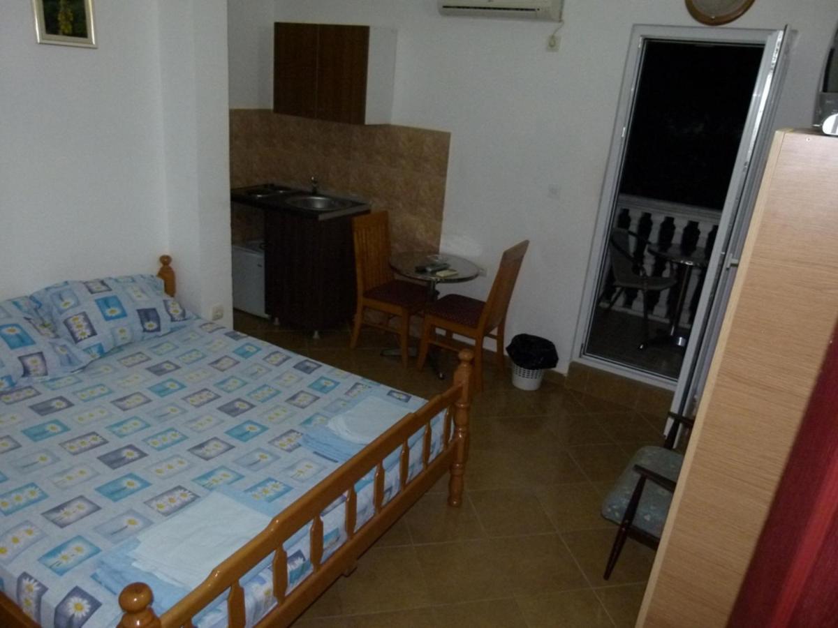 Apartments Antic Budva Ngoại thất bức ảnh